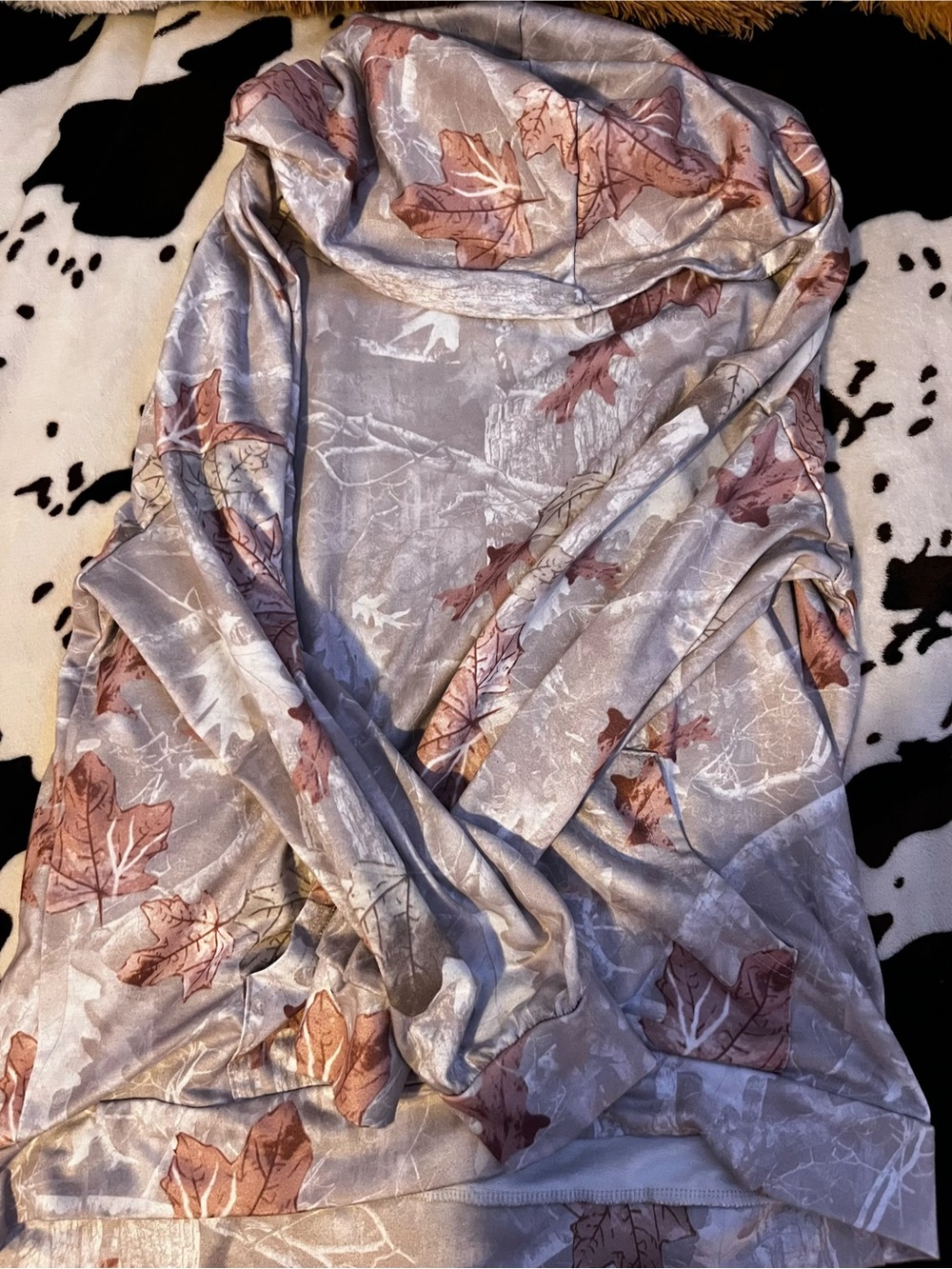 SHEIN Silver Grey Long Sleeve Hoodie with Brown Leaf Print
